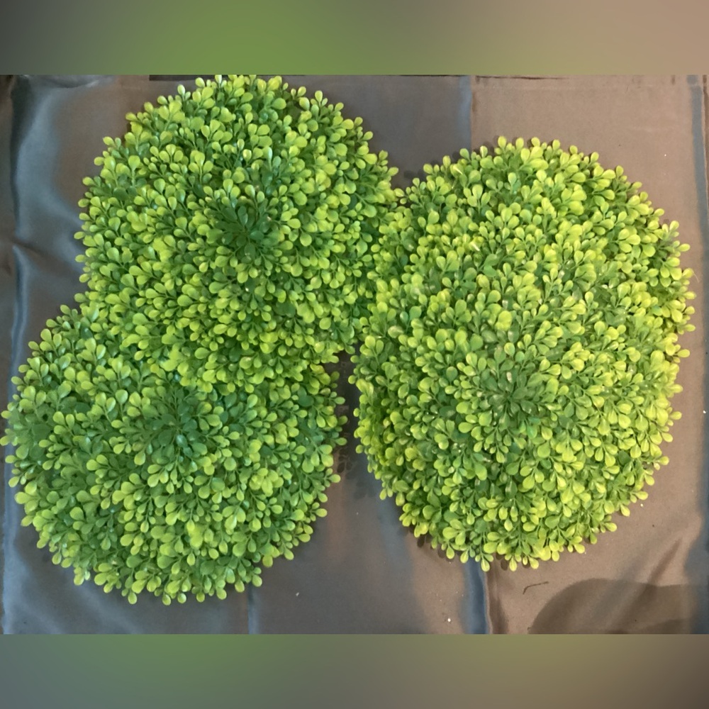 Set of 4 Artificial Greenery Boxwood placemats